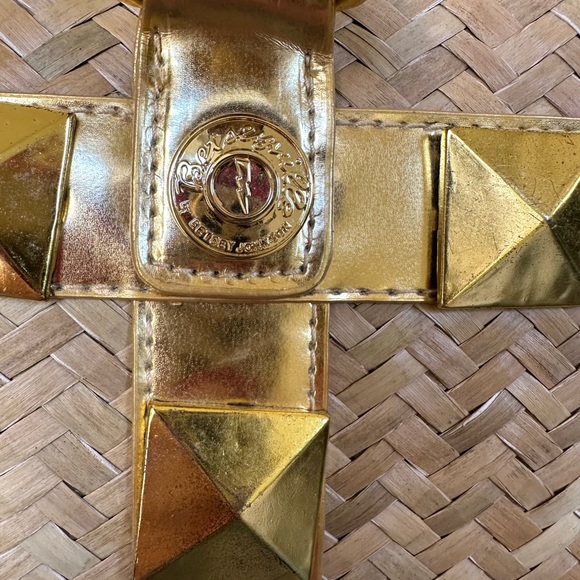 Betsey Johnson “Betseyville” Rose raffia embroidered straw bag w/leopard lining - Picture 5 of 9